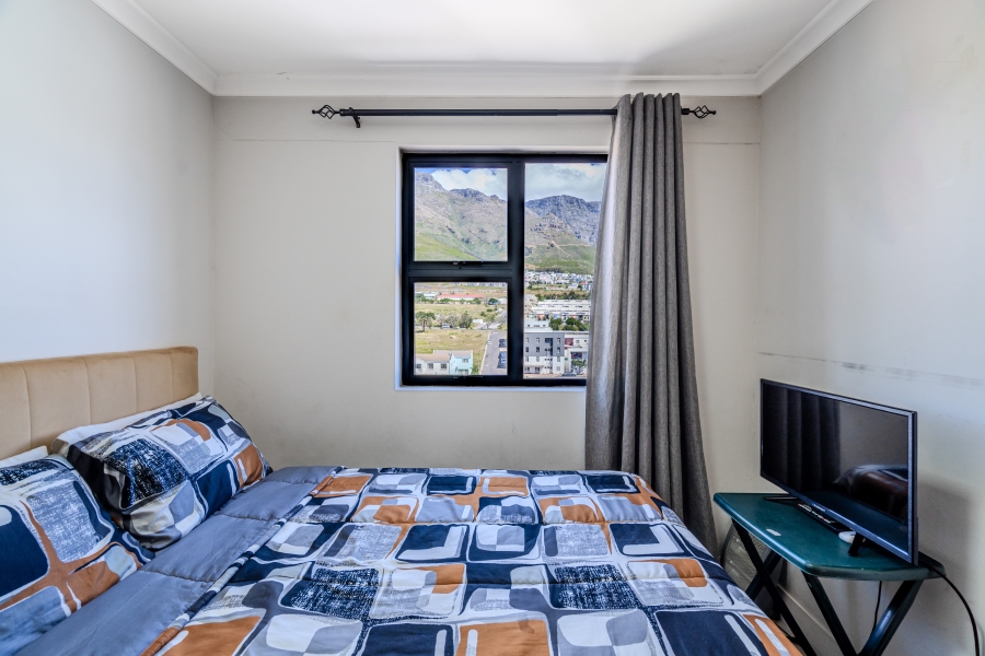 2 Bedroom Property for Sale in Zonnebloem Western Cape